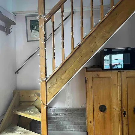 Quirky 1 Bedroom Barn On The River In Arundel Exterior foto